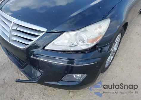 2011 Hyundai Genesis 4.6 из США, поврежденный, VIN KMHGC4DFXBU125820